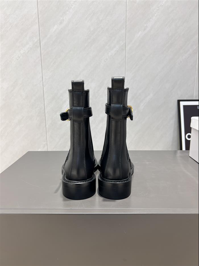 20251128174451707 350